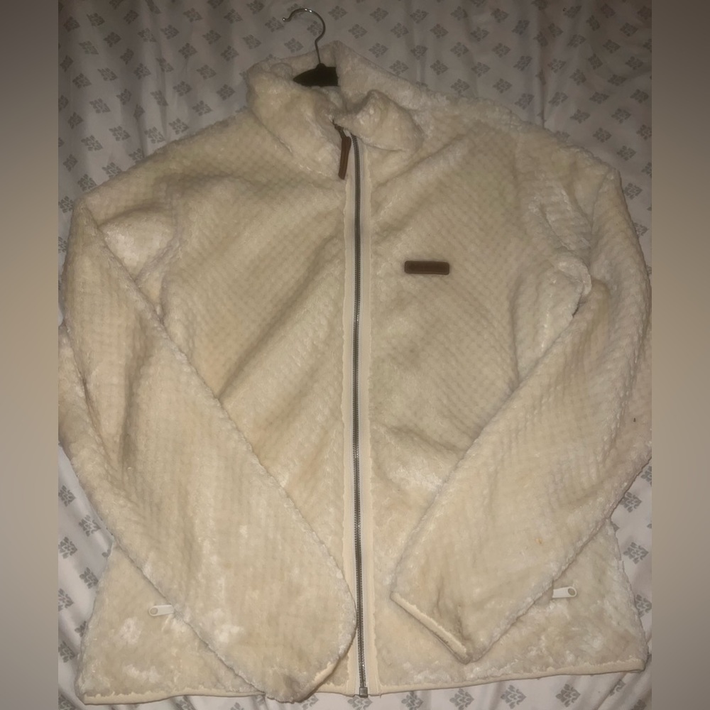 Columbia fuzzy jacket